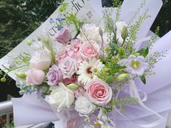 -花邻FloweringLife花艺气球派对(武康大楼店)
