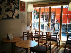 -猫的天空之城概念书店(束河店)