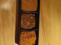 秘制蘸料-极简·炭火烤肉主题餐厅·龙虾烧烤·烤羊排(宝龙店)