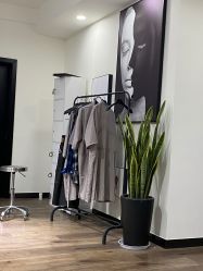 -CE·专业蛋白•羽毛接发·潮色烫染品牌店
