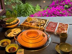 -菌自由丨野生菌火锅特色庭院餐厅(丽江古城店)