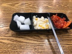-吴草鸡爪오초닭발韩食堂(融恒盈嘉中心店)