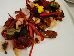 鲜花椒黑蒜焗牛肉粒-月福京味斋·烤鸭店·北京菜(鼓楼总店)