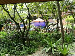 -曼谷湄南河畔华美达广场酒店