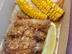 -Mark&Mars Restaurant