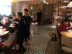 -荣小馆(椒江青悦城店)