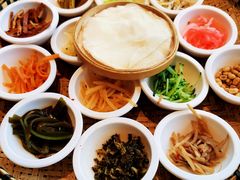 -包整·丝娃娃(一览甲秀楼风景店)