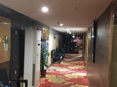 -东方亮足道(中国红街店)