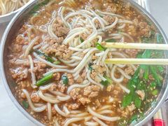 -正宗杨记普洱酸醋米线(总店)