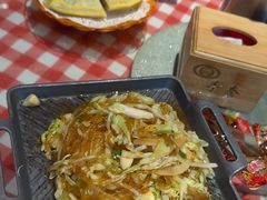 -老郑家东北春饼(龙悦居店)