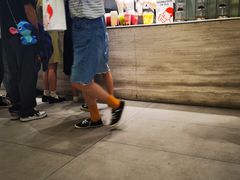 -喜茶(杭州滨江宝龙店)