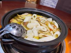 -菌之家·专业纯野生菌火锅·特色炒菌