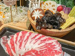 -湊湊火锅·茶憩(南京万象天地店)