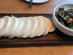农家小炒肉赠手工大馒头-马仕玖煲·融合菜·酥不腻烤鸭(人大店)
