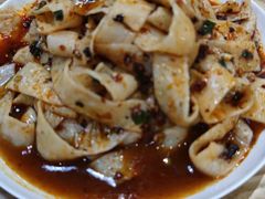 -三好食堂(煎饺·馄饨·肉饼米线·盛世广场店)