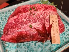 -山川小町·极番烧肉(新地假日广场店)