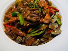 花蛤闷土鸡-悦海·家宴·冰花皮皮虾大锅贴(宝龙店)