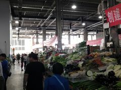-锦绣大地生鲜食品厅(巨山路店)