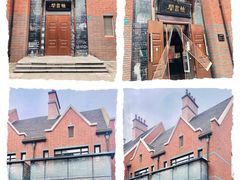 -钟书阁(松江泰晤士小镇店)