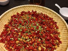 -万重锦·人文川菜馆(骡马市店)