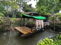-花溪雨·森林餐厅(石基店)