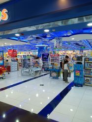 -玩具反斗城(正大广场店)