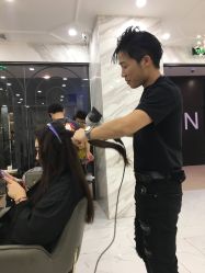 点击看大图 -3AM HAIR SALON染发烫发接发