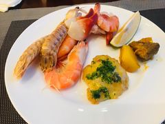 -东西风牛排馆周末烧烤自助(首都机场希尔顿店)