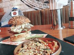 -FAT COW(虹梅路店)