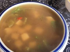 -八两八金·莱芜特色炒鸡(市南漳浦路店)