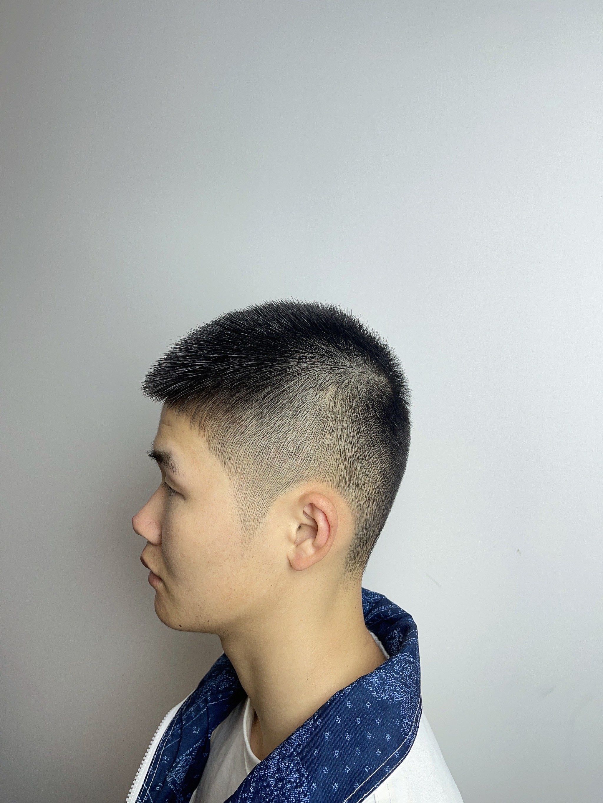 寸头渐变干净阳光