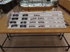 -精益眼镜(建三店)