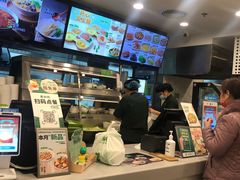 -老乡鸡(亳州路天庆大厦店)