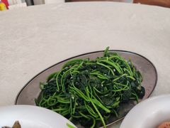 -辉记虾塘海鲜农庄
