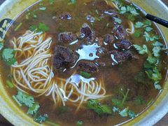 红烧牛肉面-旺泉餐饮店·清真牛肉面馆