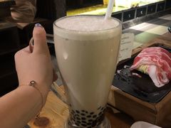 大红袍珍珠奶茶-湊湊火锅·茶憩(杭州湖滨银泰in77店)