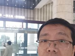 -农工商超市(金沙江路店)