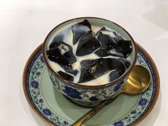 炼奶龟苓膏-党公糖水铺(鹭江店)