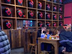 大堂-先启半步颠小酒馆(白麓里店)
