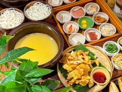 -良米山·云南野生菌过桥米线(上海首店)