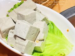 -野山舂·贵州现舂酸汤牛肉(鸿通城店)