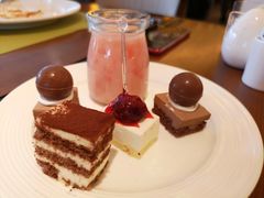 -岷山饭店-芝芝自助餐厅