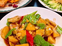 -红东阁东北菜烤肉酒馆(CROSS万象汇店)