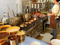 -珀玉莲花白米线店