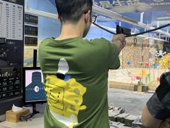 -都市枪神实弹射击俱乐部