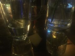 -Whisper Bar 