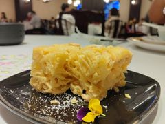 榄仁萨其马-白天鹅宾馆-玉堂春暖餐厅