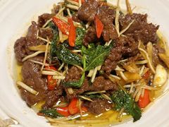 -雀舞云南菜(天津天河城购物中心店)