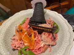 -秘密旅行Bonjour(黑金冠 江南西店)