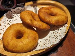 炸油馍馍-陕北四窑洞(巨丰店)